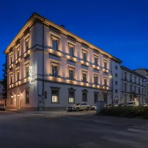 Ariele Отель